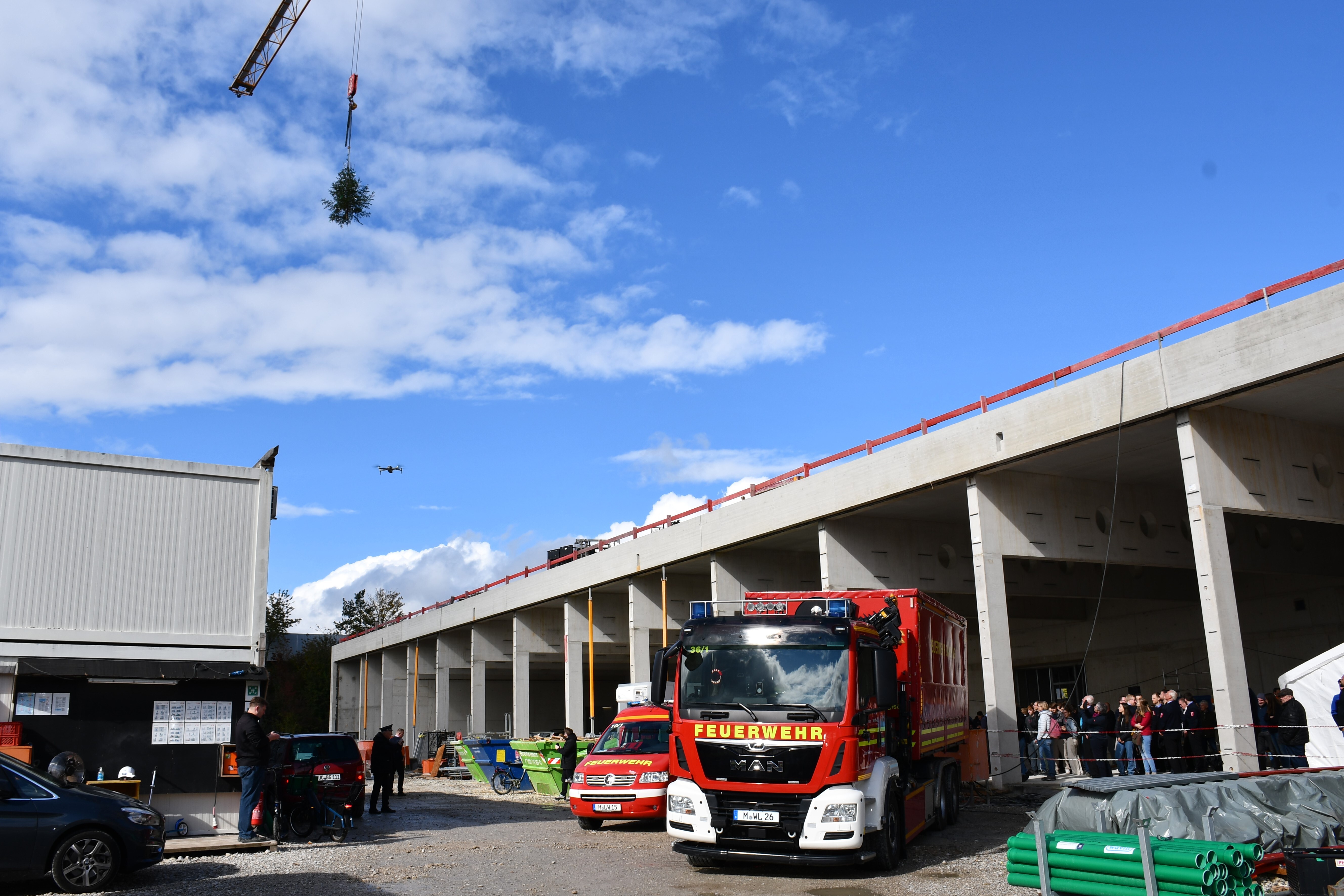 Richtfest für das neue Feuerwehrgerätehaus der Freiwilligen Feuerwehr Garching (Bild)